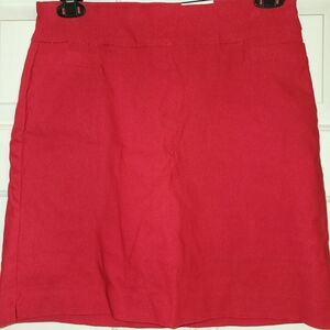 Kim Roger's red skort size 8